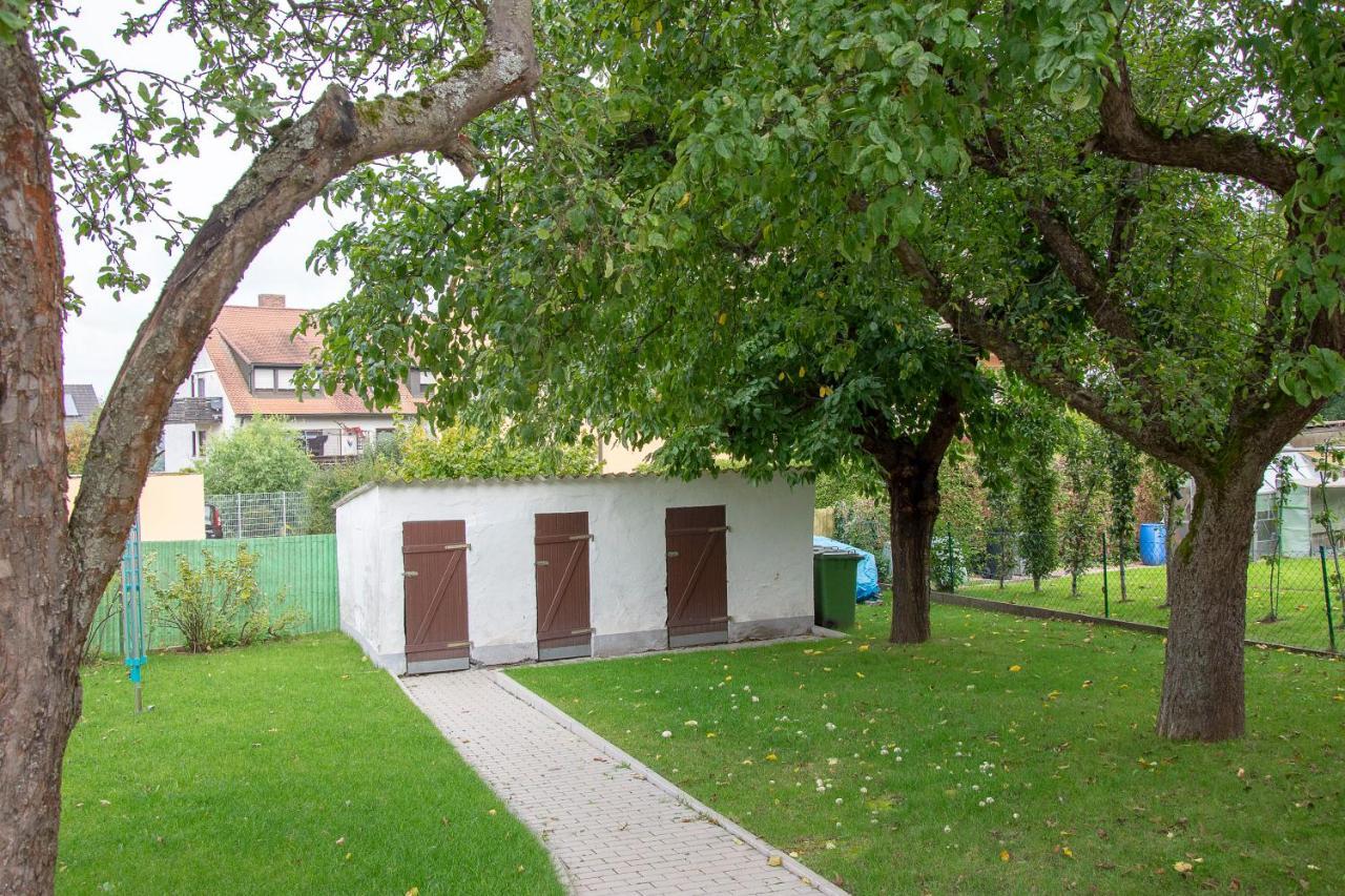 Appartment Vogel Ferienwohnungen Zirndorf Esterno foto