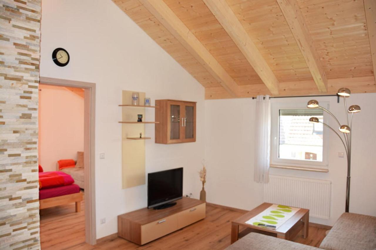 Appartment Vogel Ferienwohnungen Zirndorf Esterno foto